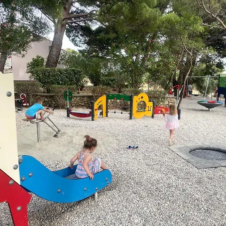 Family Resort Urania