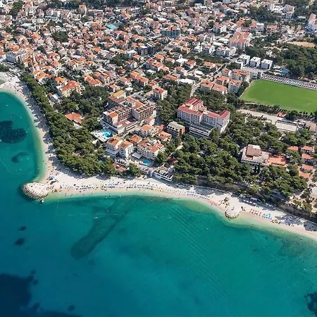 Family Urania Baška Voda